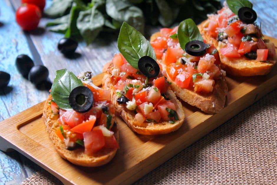 Sagra: Sagra della Bruschetta e dell'Olio Nuovo, Castel del Piano