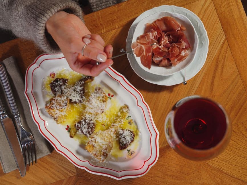 Sagra: Sagra della polenta di Apiro, Apiro